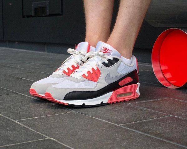 Nike Air Max Recommendation with the Most Timeless, Best Silhouette!